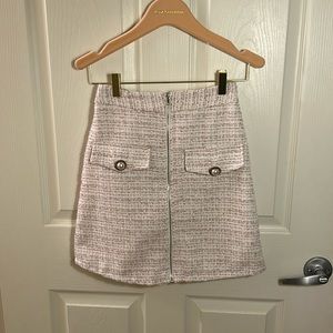White skirt with faux pearls